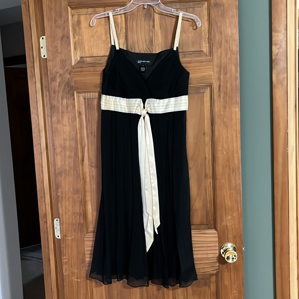 Jones New York black and gold dress, size 8.